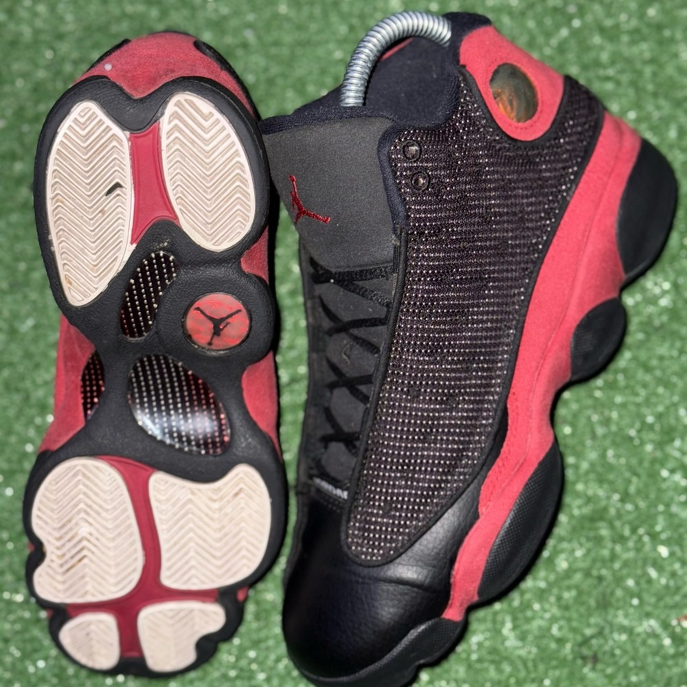 Air Jordan 13 “ bred” size 5.5